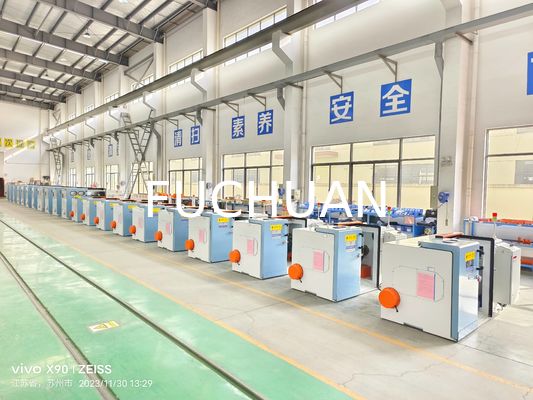 Producción automática de alta velocidad del alambre de cobre de la máquina que agrupa 4500KG del alambre eléctrico