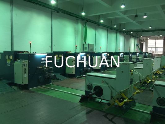 Echada de bobinado ajustable de la máquina que agrupa la torsión doble del alambre del tornado doble 5.0Kgf