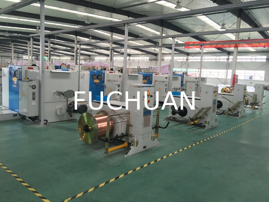 0.03-2.52m m estañaron la fabricación de cables del alambre de cobre que torcía agrupando la máquina