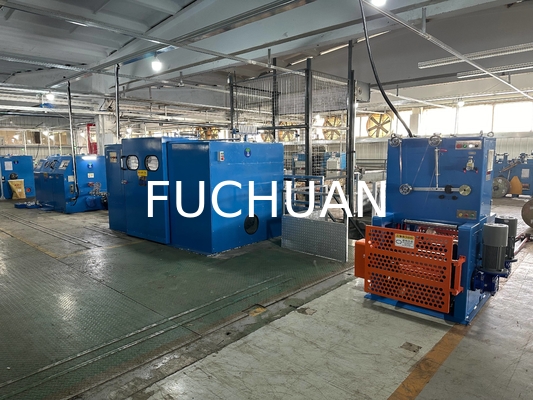 7.5KW de velocidad eléctrica de cobre de alambre de la máquina de agrupación 220V / 380V de voltaje 4500KG de peso