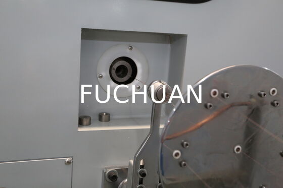 Máquina de Cableado de Doble Torsión con Diseño de Arco de Fibra de Carbono para Ahorro de Energía, Operación Ligera y Durabilidad Mejorada