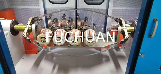 El alambre de cobre estable que agrupa la máquina que tuerce el alambre paga el equipo de 3000 RPM